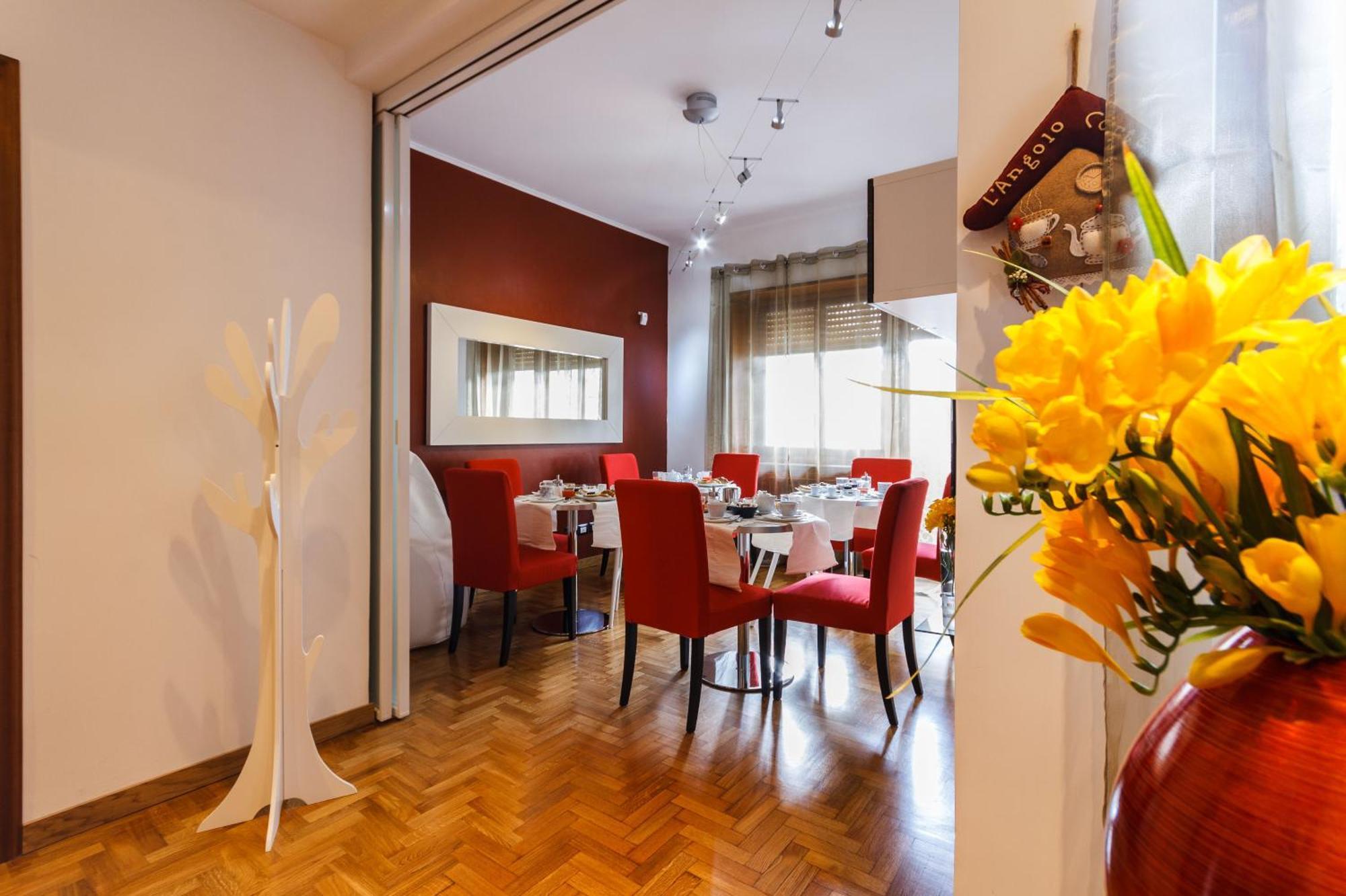 ลังโกโล กอร์เตเซ Hotel โรม ภายนอก รูปภาพ